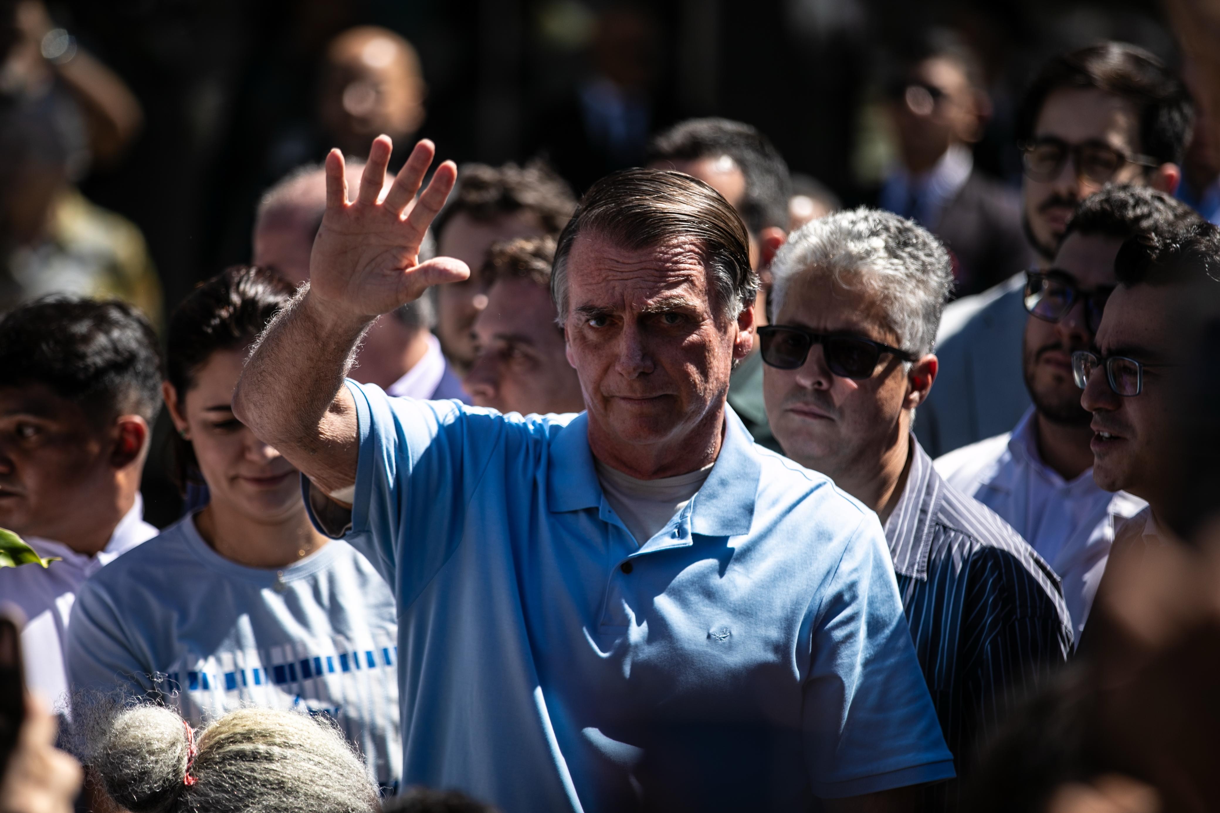 Michelle acompanhando, eletr&ocirc;nicos proibidos e vigil&acirc;ncia 24 horas: como ser&aacute; a interna&ccedil;&atilde;o de Bolsonaro no hospital