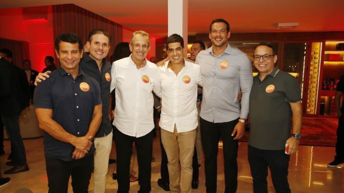 Jantar com o presidente do Flamengo e preparativos para discurso de abertura: o &uacute;ltimo fim de semana de f&eacute;rias de Motta e Alcolumbre