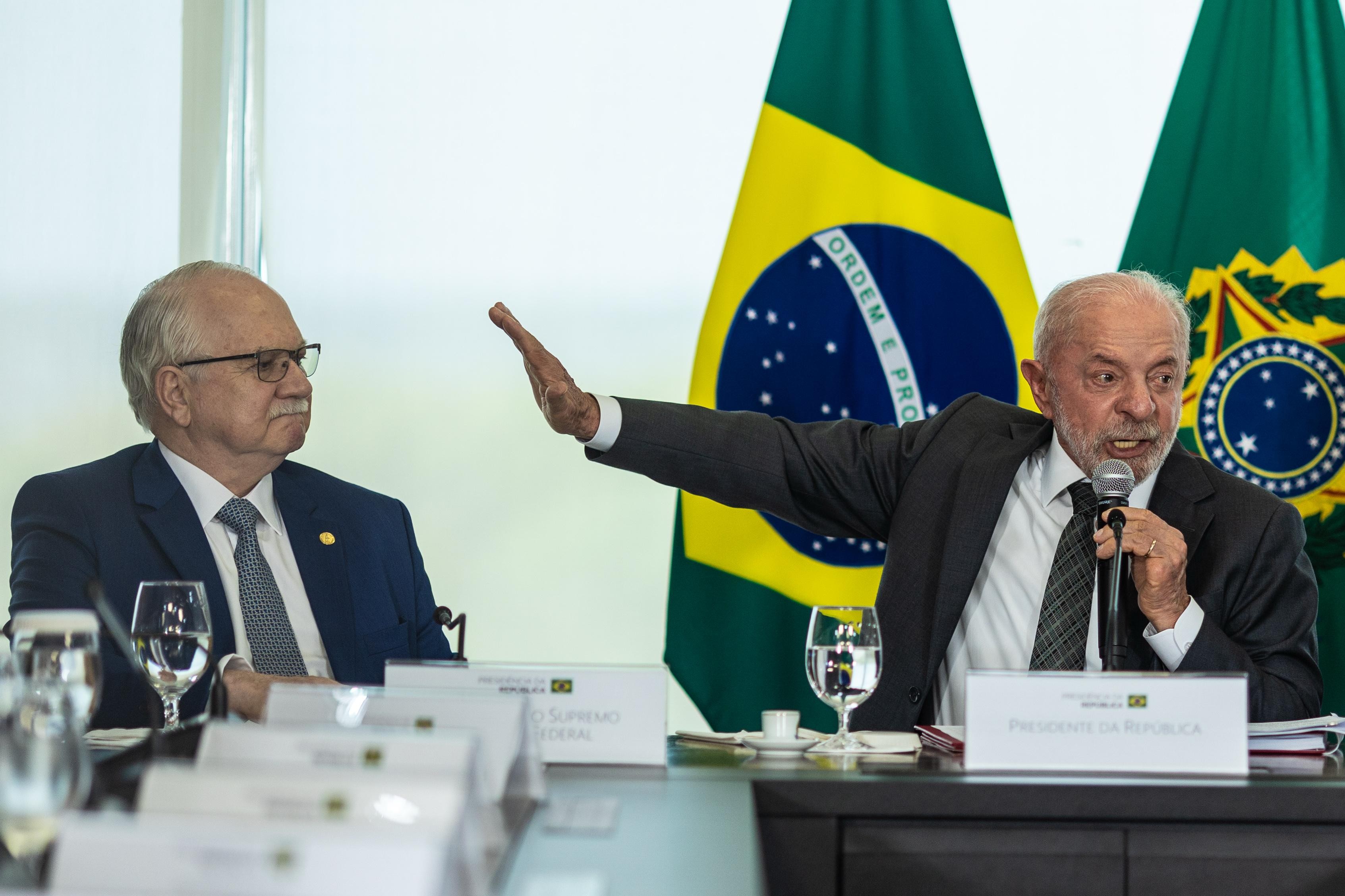 Lula procura ministros do STF, tenta articular saída para crise na Corte, e campanha do PT atua para evitar impacto eleitoral - Foto