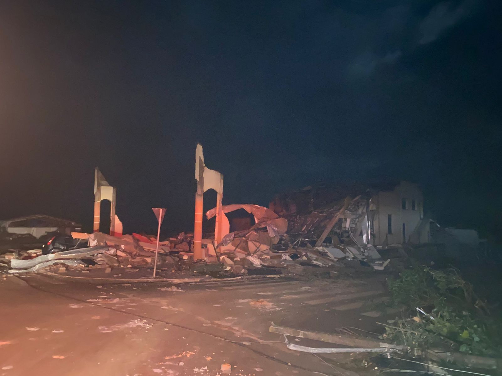 Destruição em Rio Bonito do Iguaçu (PR) — Foto: Corpo de Bombeiros do Paraná