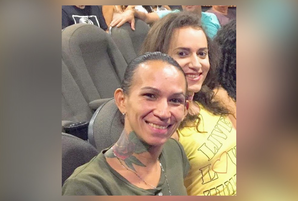 A cozinheira Danielly Rocha, de 37 anos, foi encontrada morta na Lapa — Foto: Arquivo pessoal