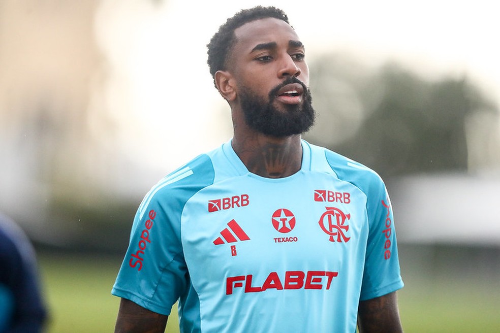 Gerson em treino do Flamengo — Foto: Gilvan de Souza/Flamengo