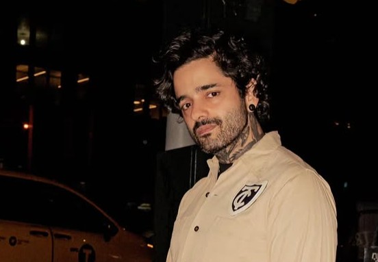 'Qual a nota, maestro?' Lucas Fresno avalia alcance vocal dos narradores da Copa do Mundo