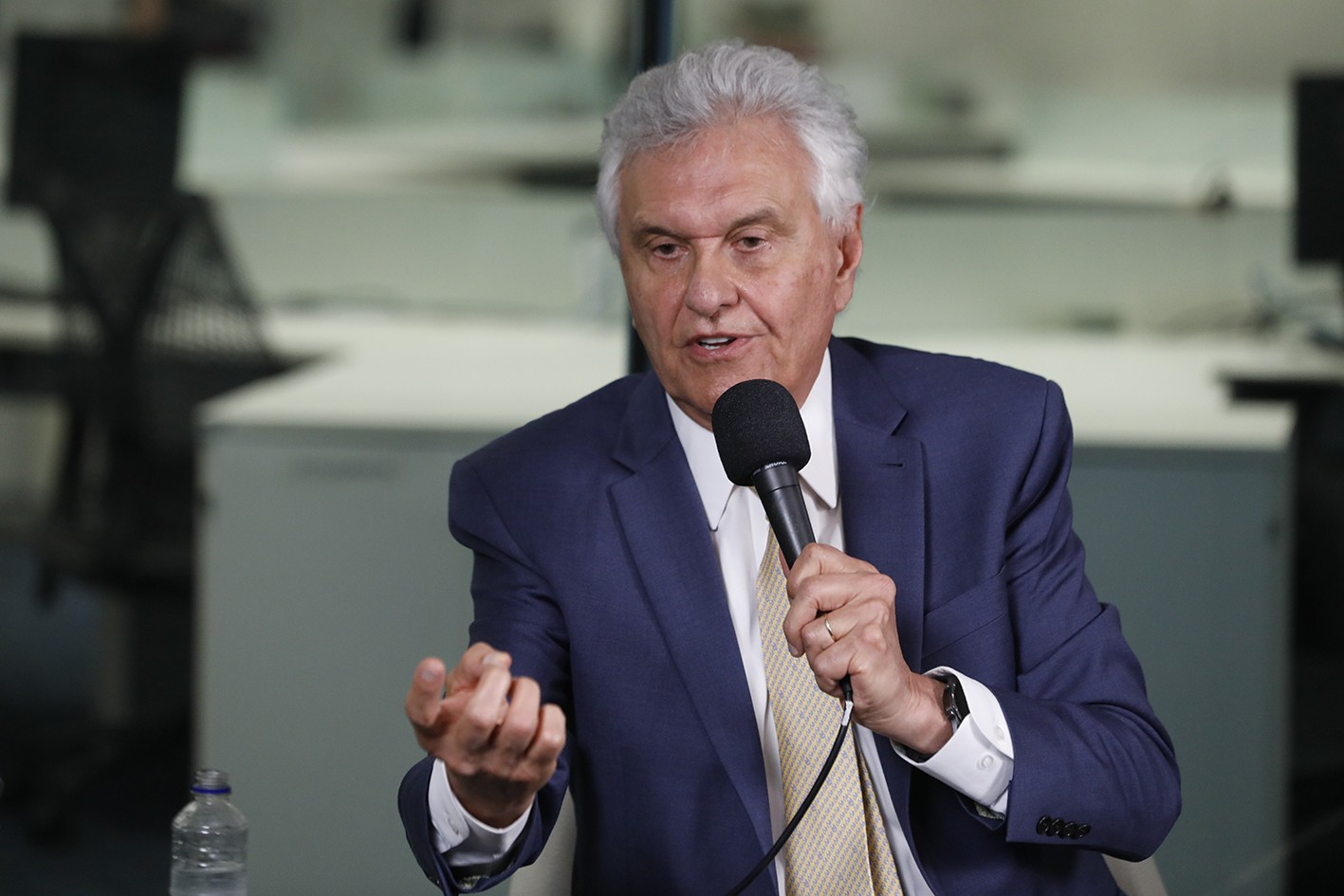 Análise: Caiado encontrou um caminho para a terceira via. A anistia pode fechá-lo - QTU Questões do Universo