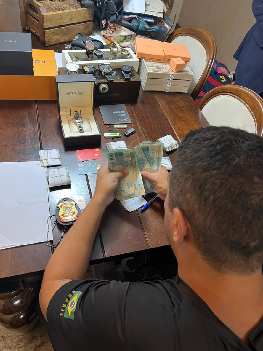 Imagem inserida automaticamente