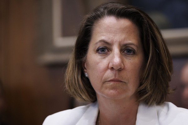 Trump pressiona Microsoft para que demita ex-funcionária do governo Biden
