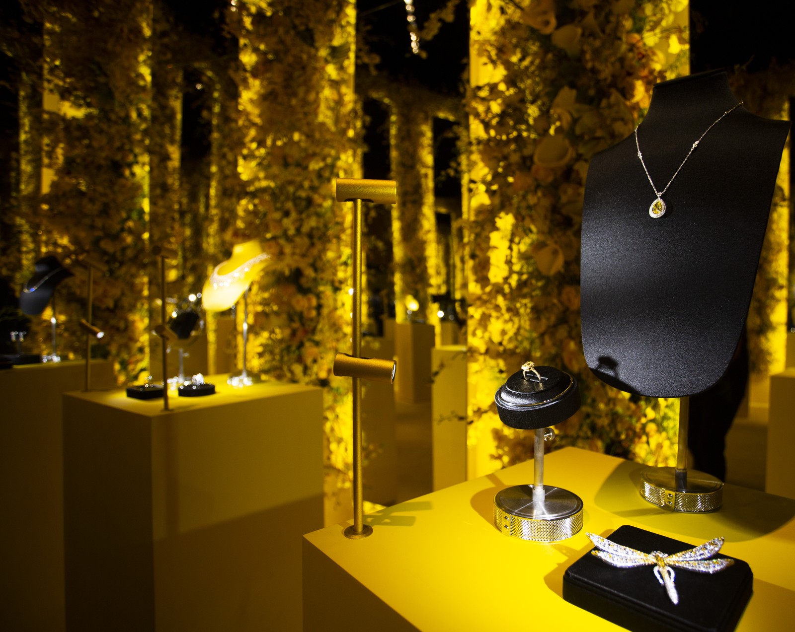 Juntamente com o Diamante Tiffany, uma seleção de peças de alta jolheria da marca também estava na exposição fechada a convidados e clientes. — Foto: Maria Isabel Oliveira
