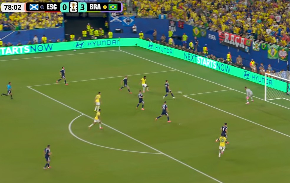 Passe decisivo de Neymar; aos 33 minutos, Vinicius Jr finaliza para defesa de Gunn — Foto: Reprodução