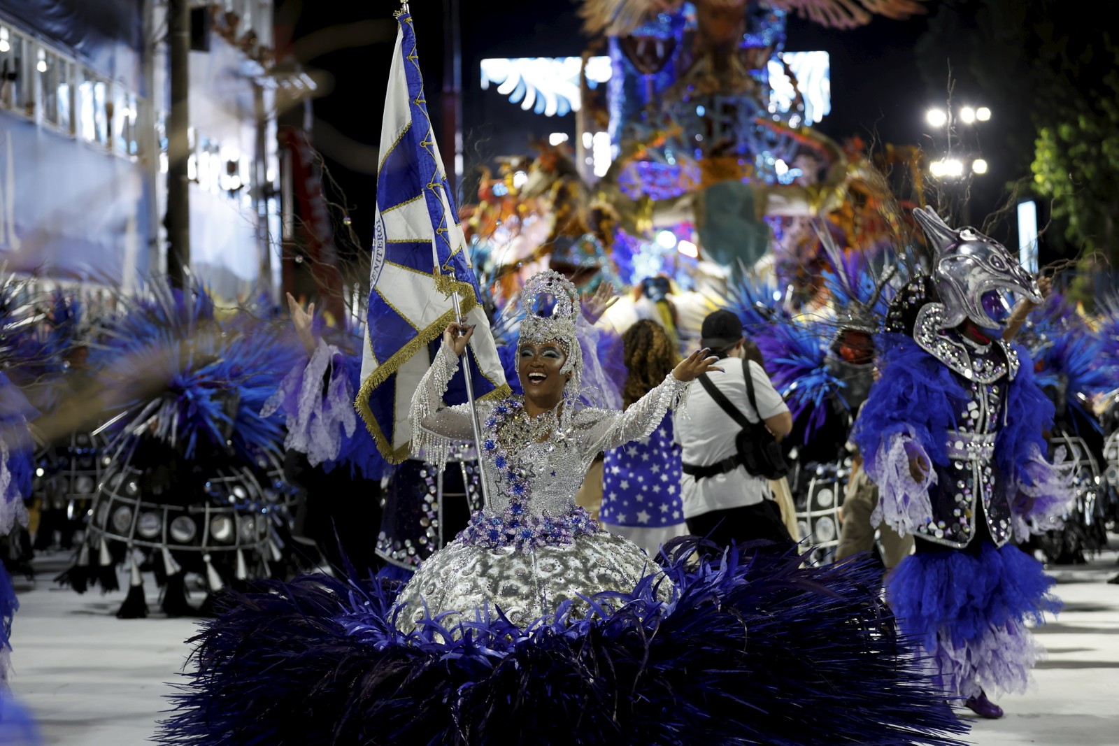 Desfile da Acadêmicos de Niterói — Foto: Alexandre Cassiano / Agência O Globo