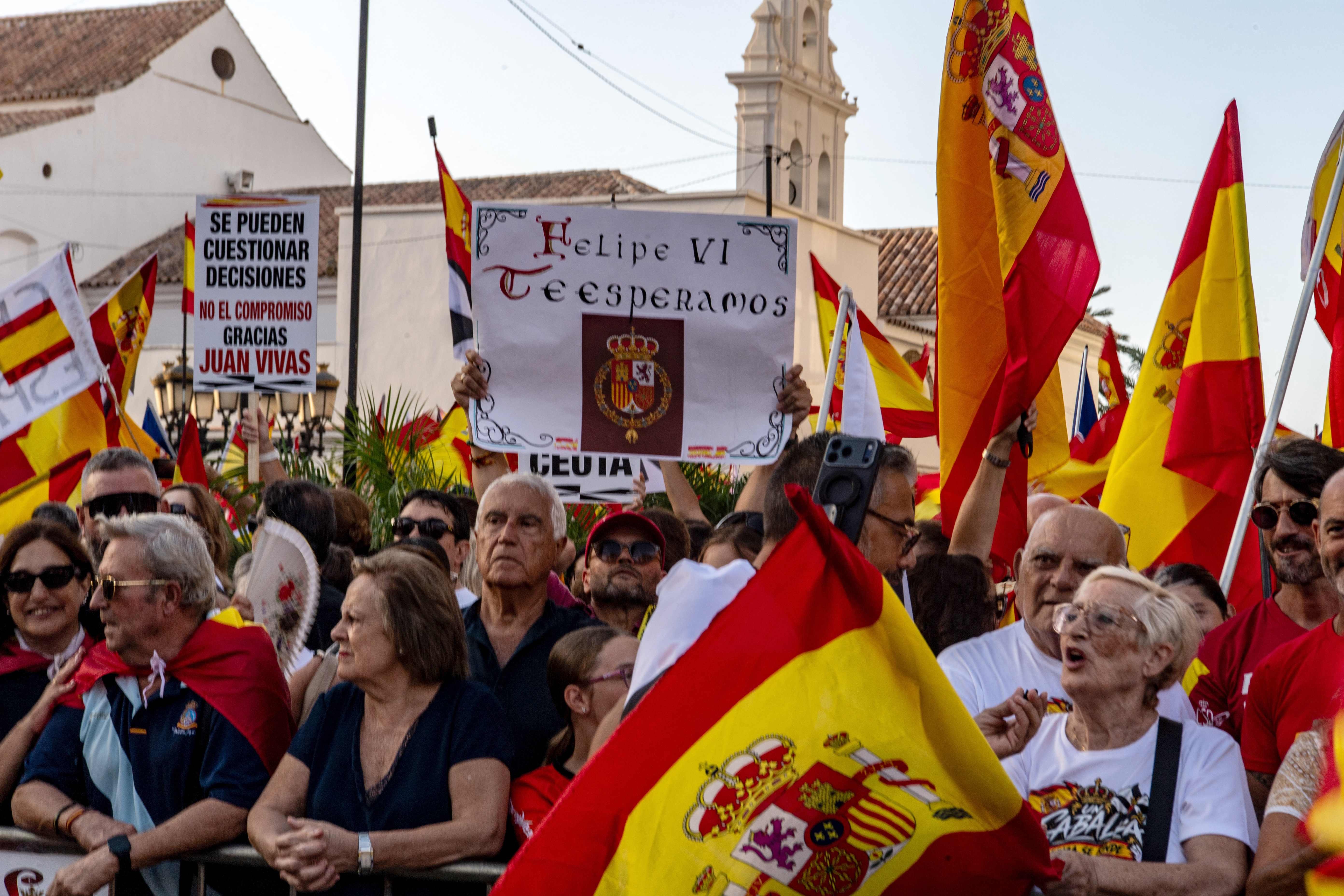 Governo da Espanha pede desculpas por polêmica 'lista negra' de jornalistas; entenda - Foto