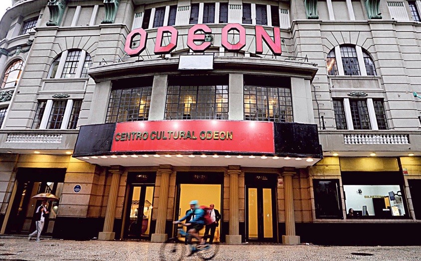 Cine Odeon reabre com ingressos a R$ 12; pipoca de graça e pré-estreia de candidato brasileiro ao Oscar