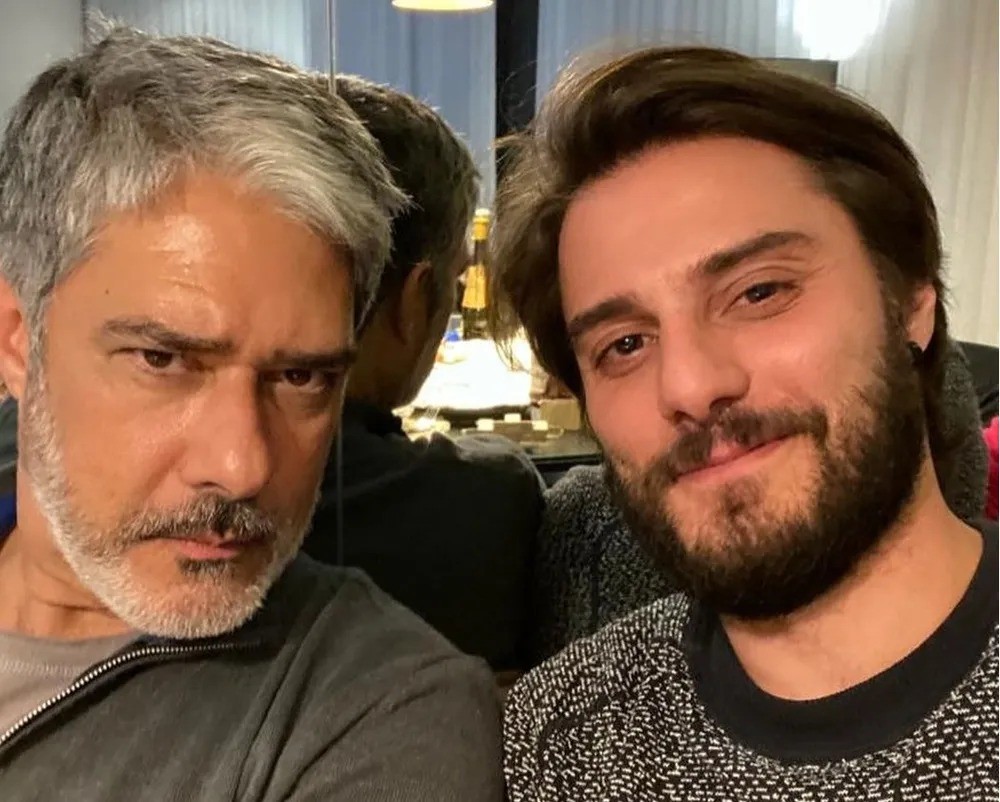 William Bonner e o ator Hugo Bonemer são primos — Foto: Reprodução/Instagram