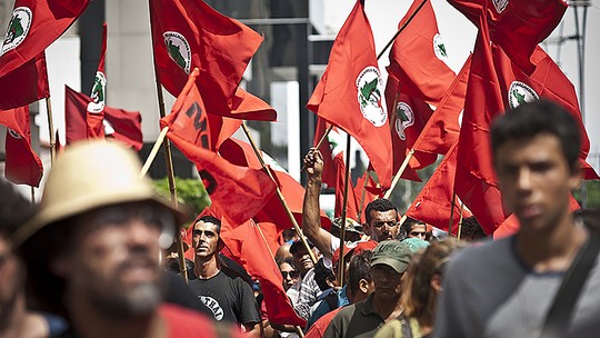 A articulação frustrada do governo Lula para adiar a CPI do MST
