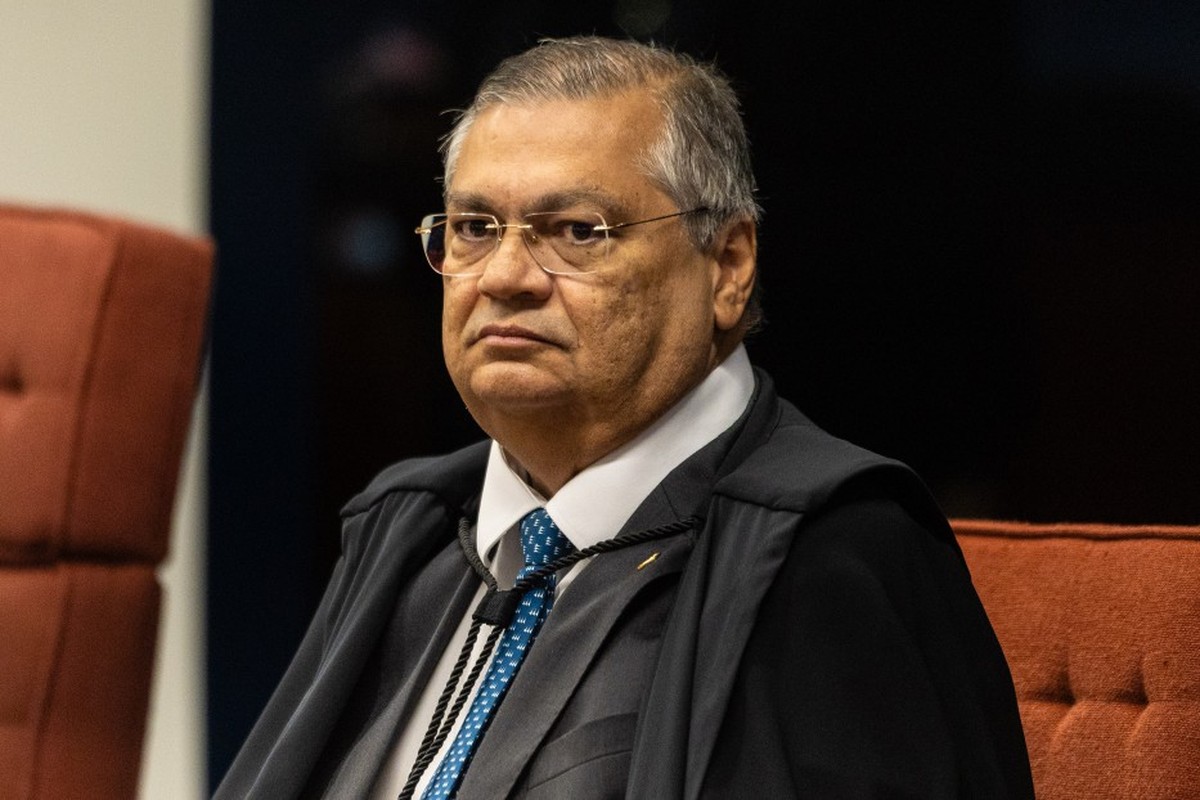 Indireta a Tarcísio, Bolsonaro e Braga Netto como líderes e crítica a anistia: os recados de Dino no voto da trama golpista