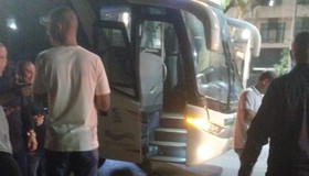 Ônibus que transportava PMs é abordado por bandidos em tentativa de assalto; um morto