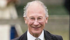 Ex-secretário da Rainha Elizabeth, tio de Harry e William morre aos 82 anos