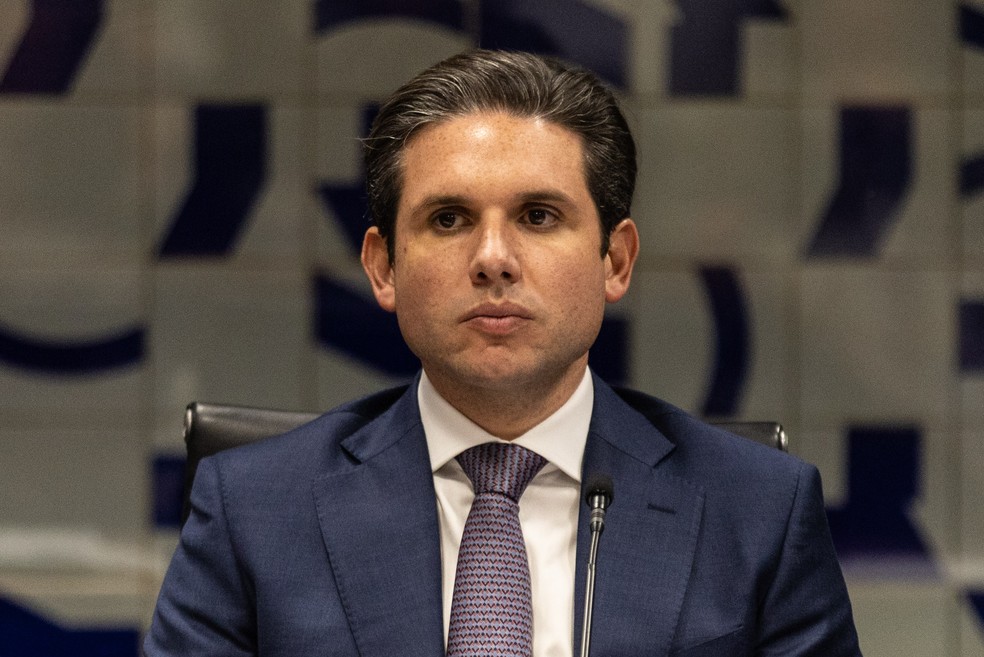 O presidente da Câmara, Hugo Motta, promete votar a MP hoje no plenário da Casa — Foto: Brenno Carvalho / Agência O Globo