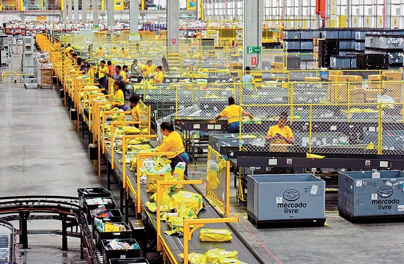 Mercado Livre anuncia 28 mil novas vagas no setor de logística este ano no Brasil