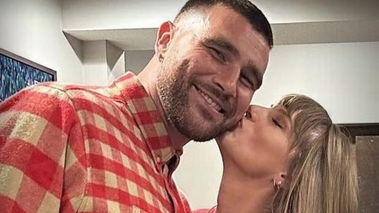 Convite do casamento de Taylor Swift e Travis Kelce é revelado; veja imagem Convite do casamento de Taylor Swift e Travis Kelce é revelado; veja imagem