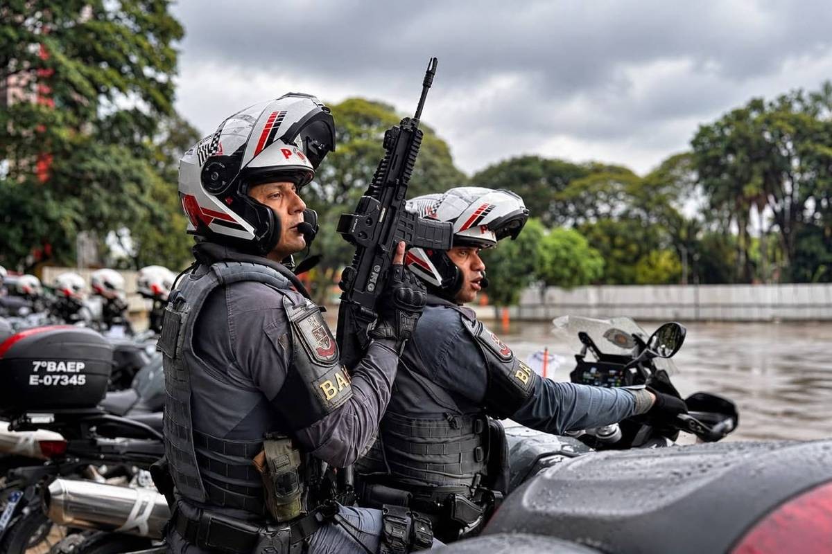 'Inútil' e 'propaganda política': especialistas criticam novo batalhão da PM anunciado por Tarcísio às vésperas da eleição