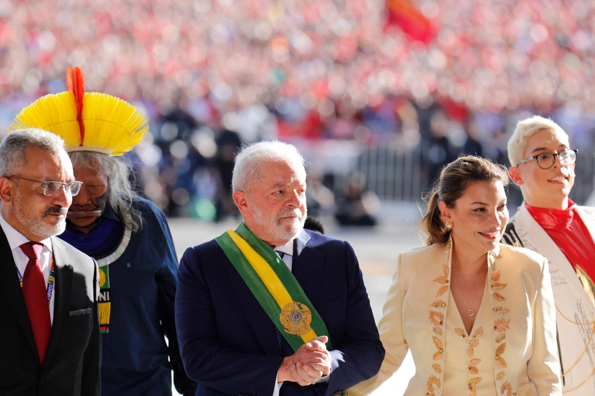 Aprovada por 41% em pesquisa, janja pode ser candidata? Entenda