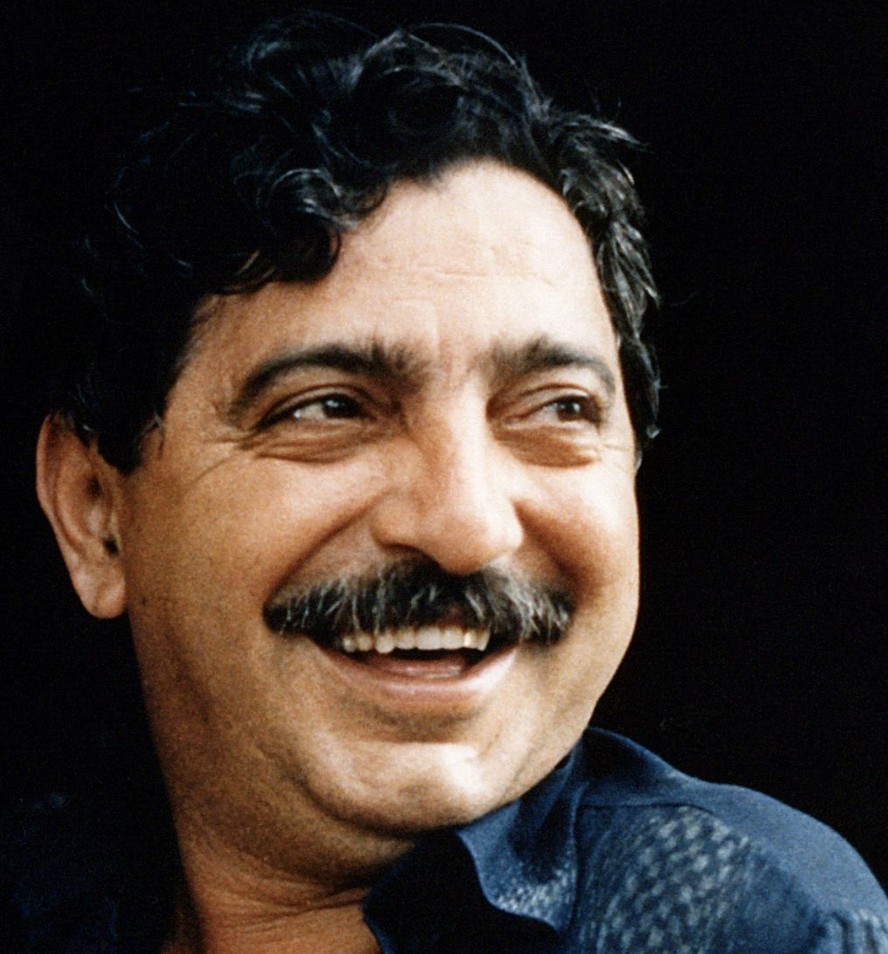 A vida do ambientalista Chico Mendes, que morreu assassinado em Xapuri, no Acre, vai virar filme