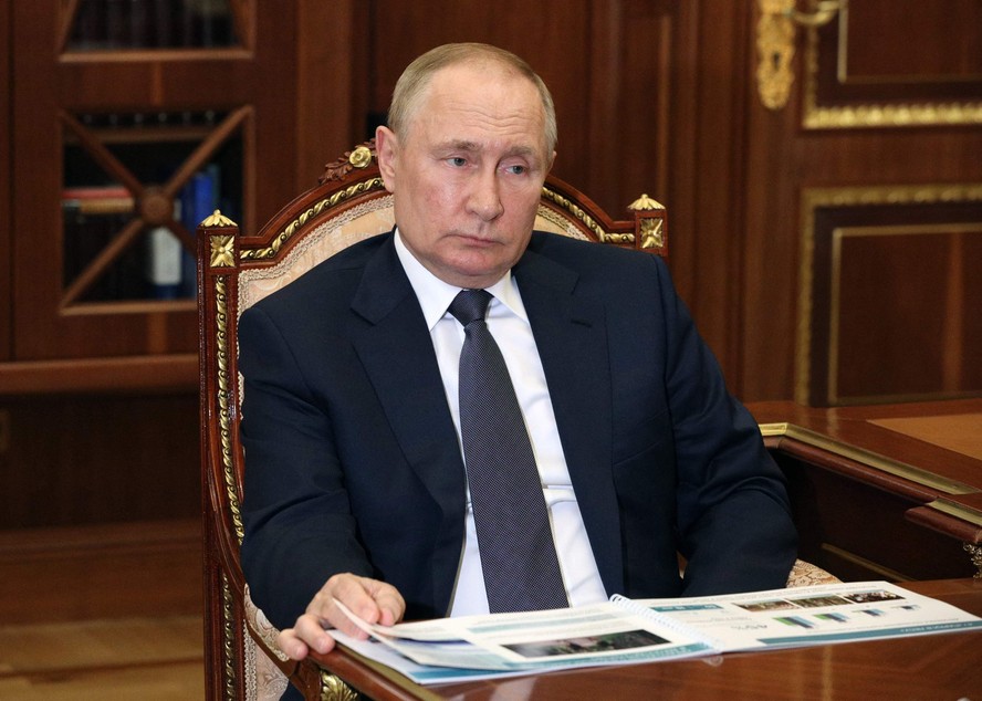 Rússia desafia sanções e impulsiona economia em meio a pressões
