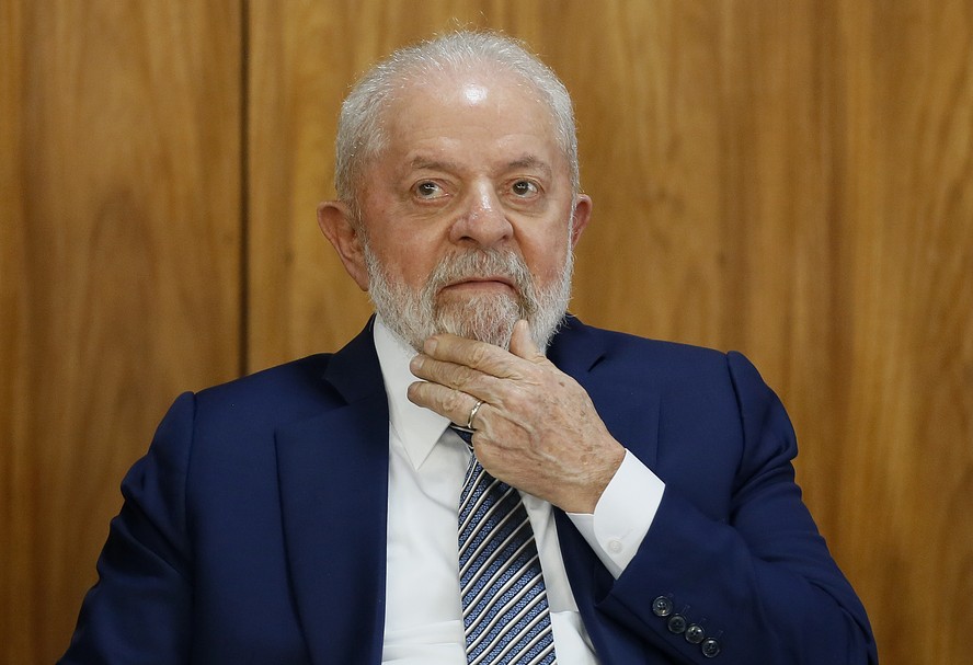 Pesquisa Quaest: aprovação de Lula cai, e maioria diverge da posição do  governo sobre o Hamas