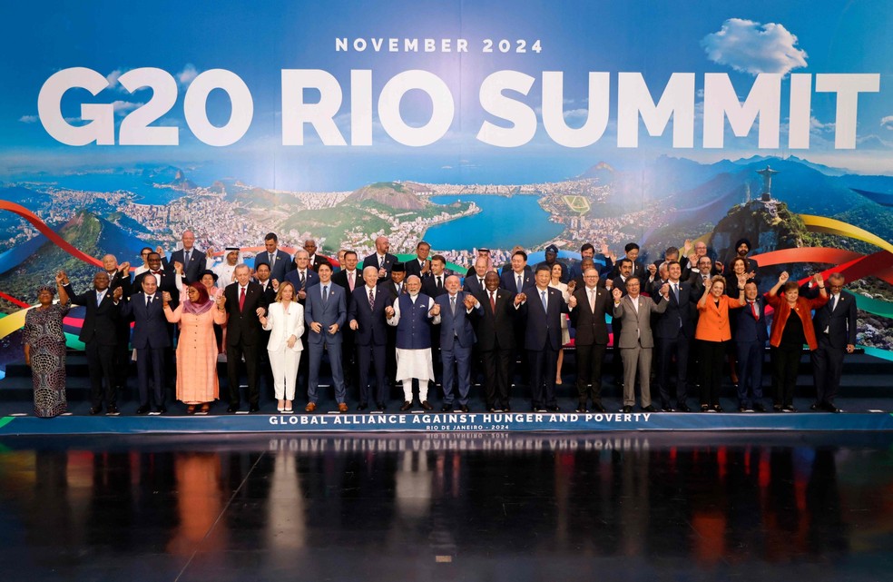 Foto oficial, Macron 'carioca' e falha no reconhecimento facial: veja ...