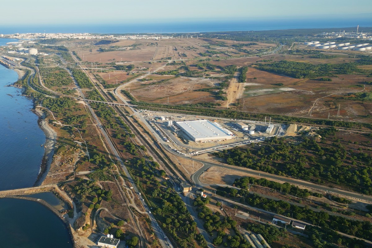 Microsoft invierte $10 mil millones en centro de datos en Portugal para impulsar la IA