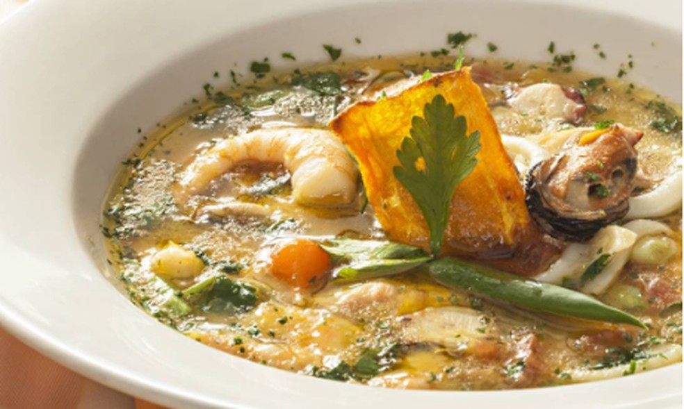 O tempo esfriou? Confira receitas fáceis de sopas e caldos para aquecer ...