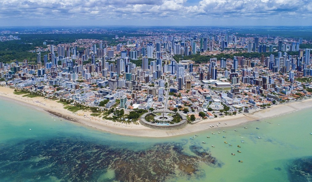 João Pessoa entrou no radar dos investidores, e não é só por causa das praias