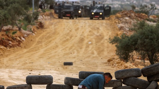 Adolescente palestino e mulher de origem israelense morrem em meio a escalada da violência na Cisjordânia 