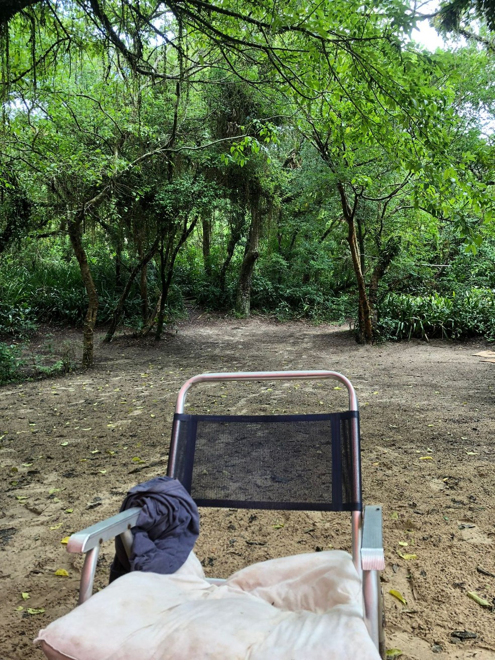 She and her boyfriend camped for two days before the attack — Photo: Personal archives