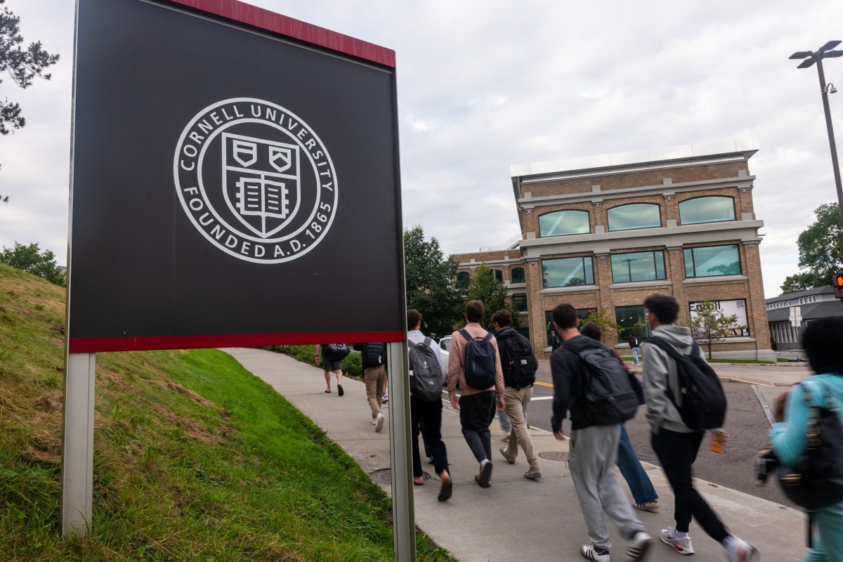 Universidades dos EUA registraram mais de 8 mil denúncias de estupro em 2024, aponta levantamento