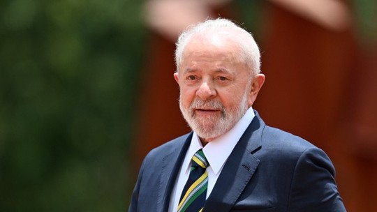 Lula quer que ministros levem café com bolo para virar votos no Congresso 