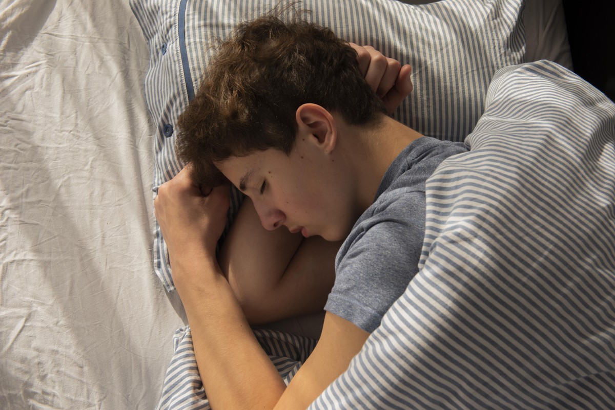 Dormir demais também pode ser prejudicial à saúde; veja o tempo ideal de sono