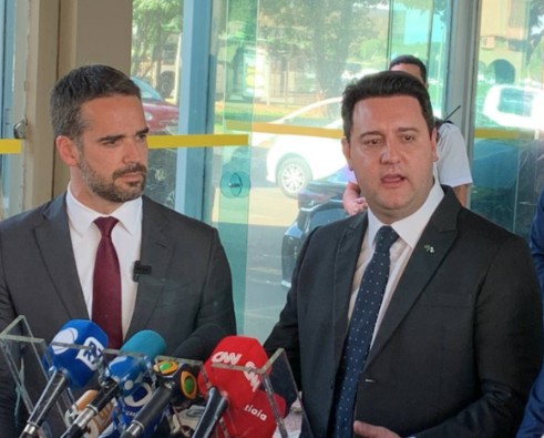 Desafiados pela polarização, Eduardo Leite e Ratinho Jr. vivem cenários distintos para emplacar sucessores