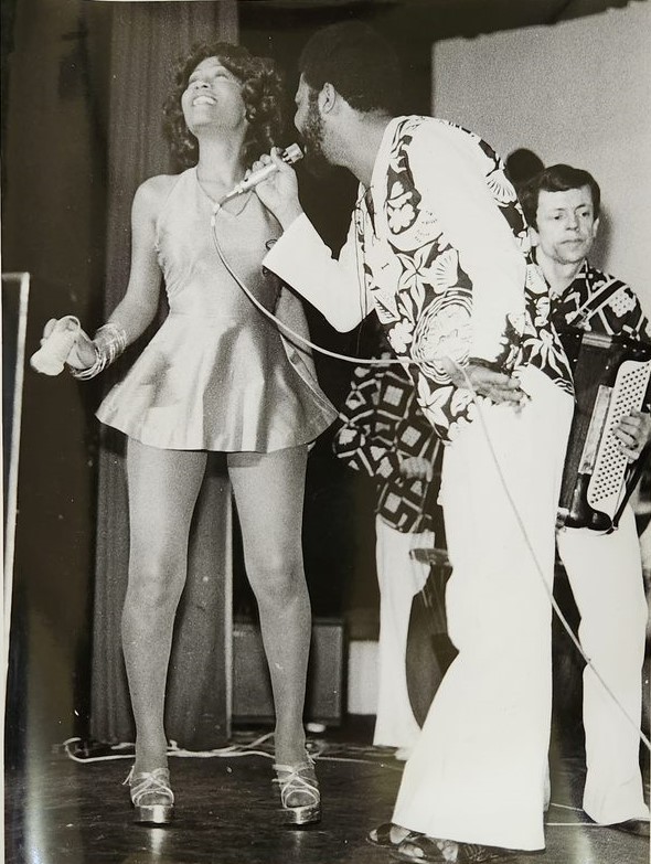 James Brown, lenda da música Americana, se apresentou no Canecão nos anos 1970 — Foto: Reprodução / Acervo Canecão