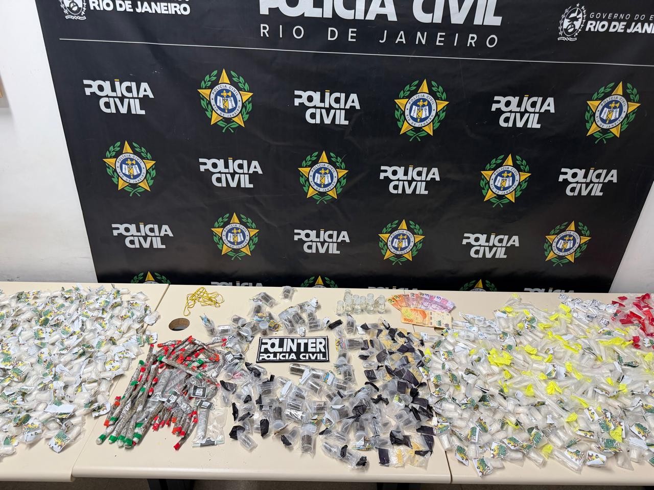 Polícia Civil apreende fentanil na Lapa e prende suspeitos de tráfico