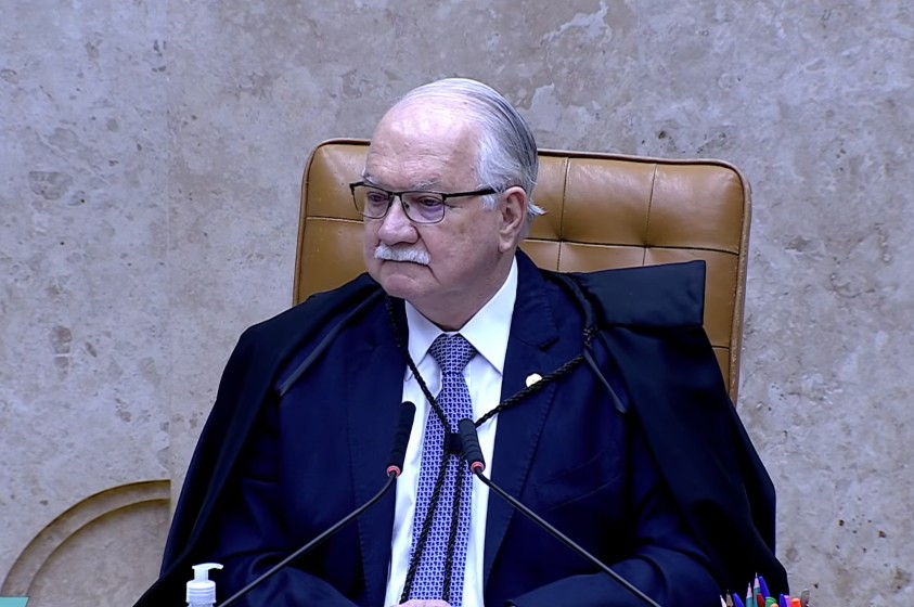 Fachin faz nova rodada de conversas com ministros após sessão tensa no STF