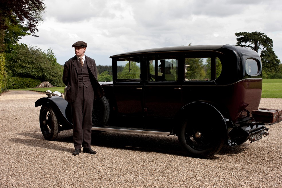 Carro Usado na Série'Downton Abbey'Que Vai ALeilãoa Partir Desta Segunda-Feira (18) - foto: reprodução / bonhams