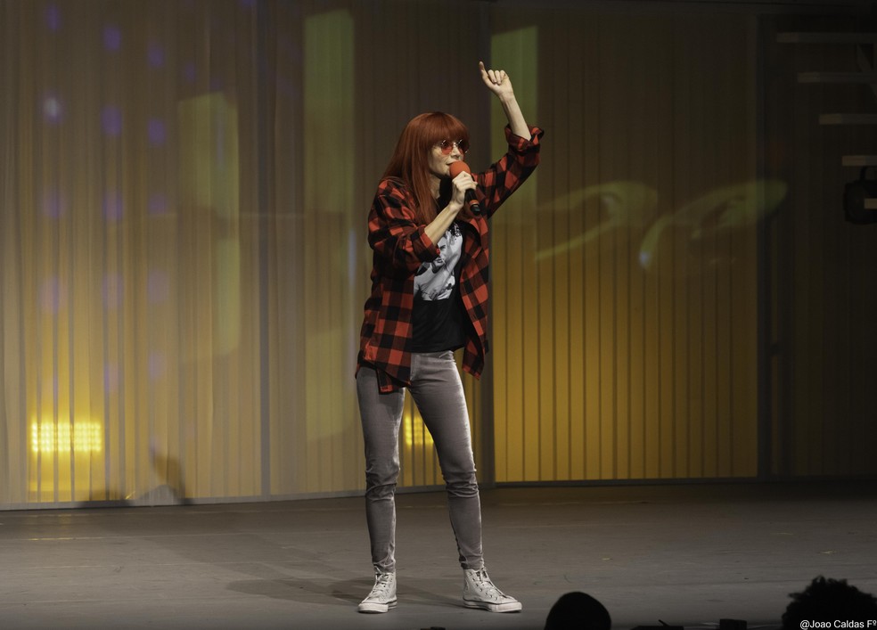 Mel Lisboa em cena como Rita Lee no espetáculo "Rita Lee - Uma autobiografia musical" — Foto: Divulgação/João Caldas