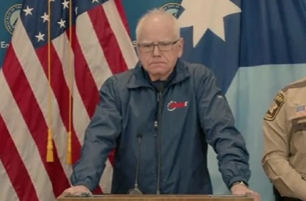 Governador do Minnesota diz que 'n&atilde;o se pode confiar' em investiga&ccedil;&atilde;o federal sobre disparos: 'o estado vai cuidar disso'