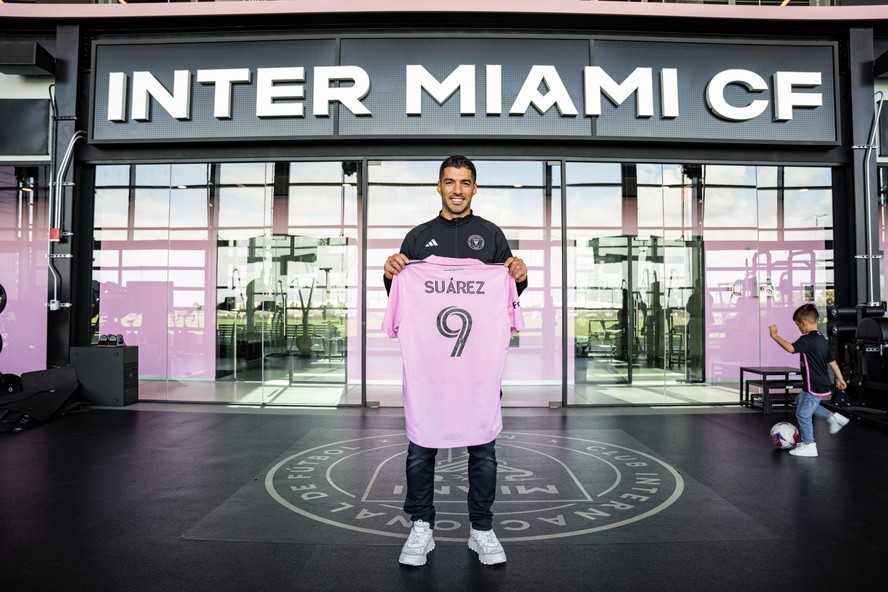 Inter Miami, dos Estados Unidos, anuncia a contratação do atacante Luis
