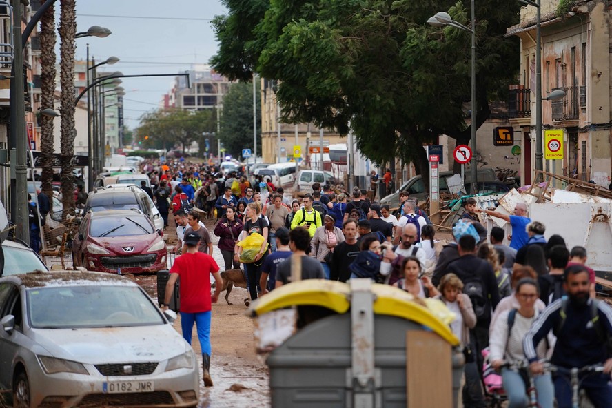 Chuvas deixaram rastro de destruição em Valencia