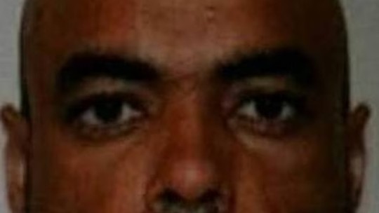 Quadrilha que vendia água contaminada extraída de área de milícia é presa na Zona Norte Quadrilha que vendia água contaminada extraída de área de milícia é presa na Zona Norte