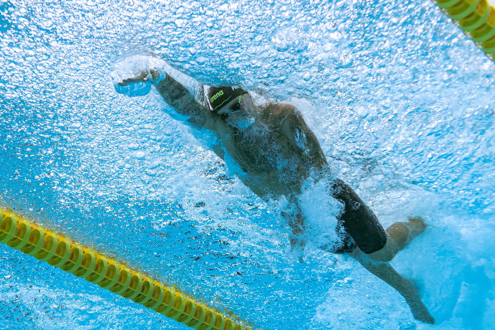 Na natação, o brasileiro Bruno Fratus garantiu lugar na final dos 50m livreAFP