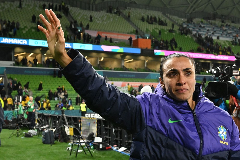 Perfil da Copa do Mundo Feminina presta homenagem a Marta após eliminação do  Brasil, TV & Famosos