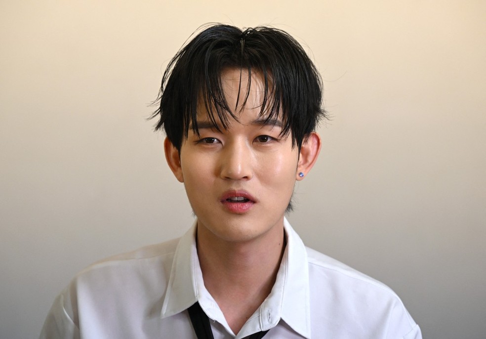 Seok, da banda de K-pop 1Verse — Foto: Jung Yeon-je / AFP